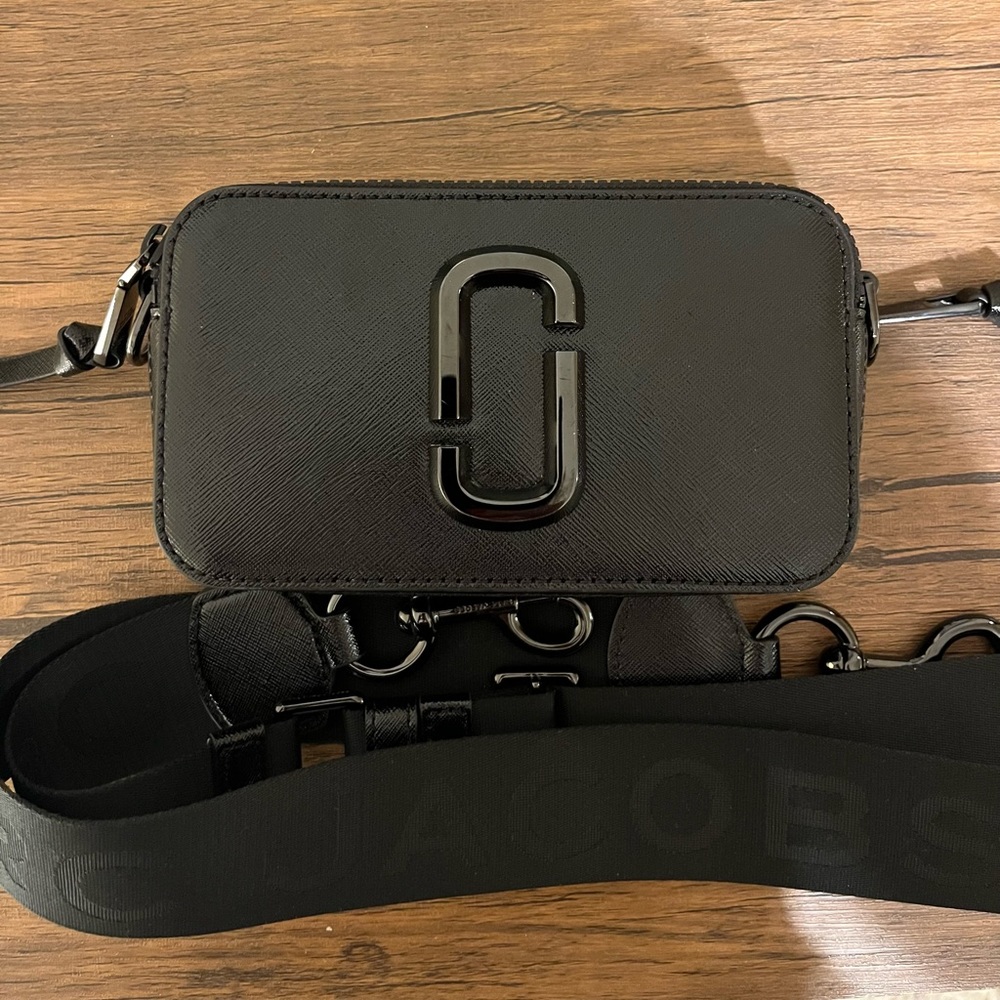 Marc Jacobs Snapshot DTM